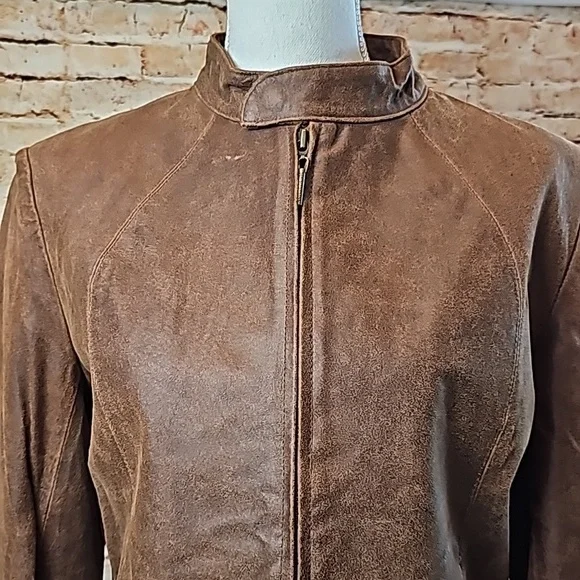 VINTAGE ARMANI COLLEZIONE BROWN DISTRESSED LEATHER ZIP-UP JACKET - Picture 2 of 16